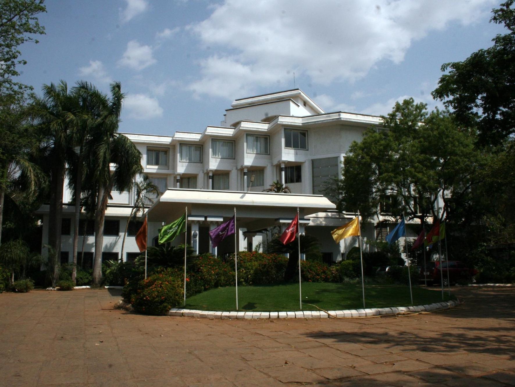 Sangam Hotel, Thanjavur Bagian luar foto